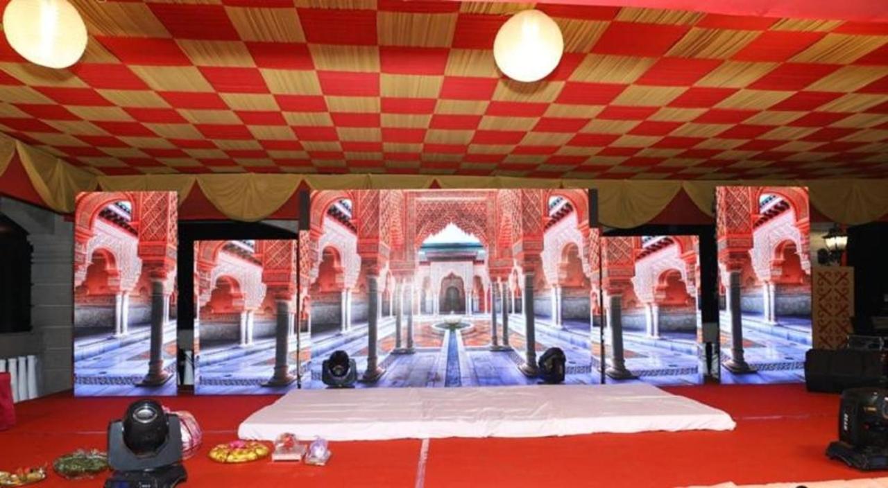 Hotel Atithi Guwahati Exteriör bild