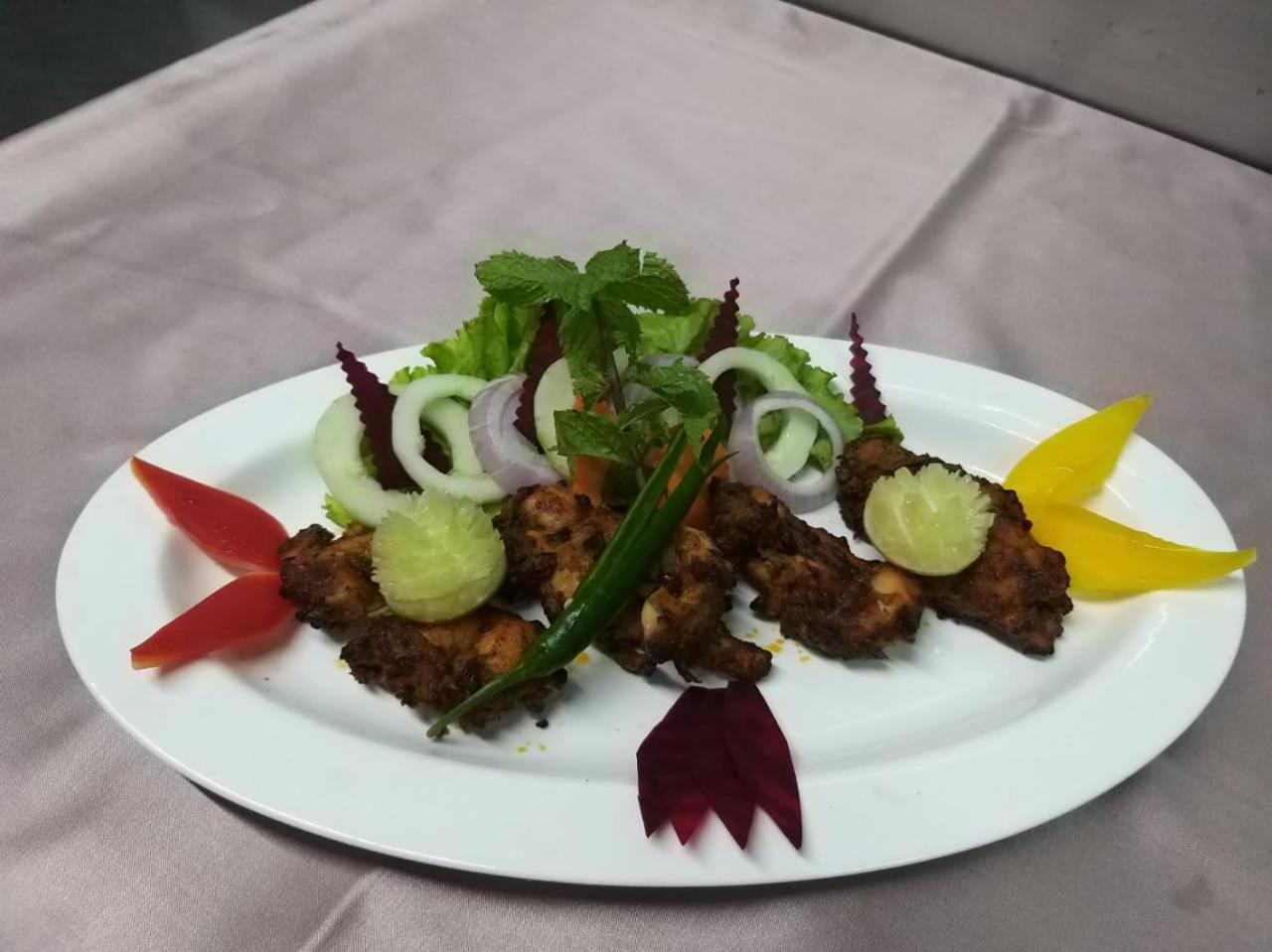 Hotel Atithi Guwahati Exteriör bild